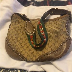 Gucci studded shoulder bag